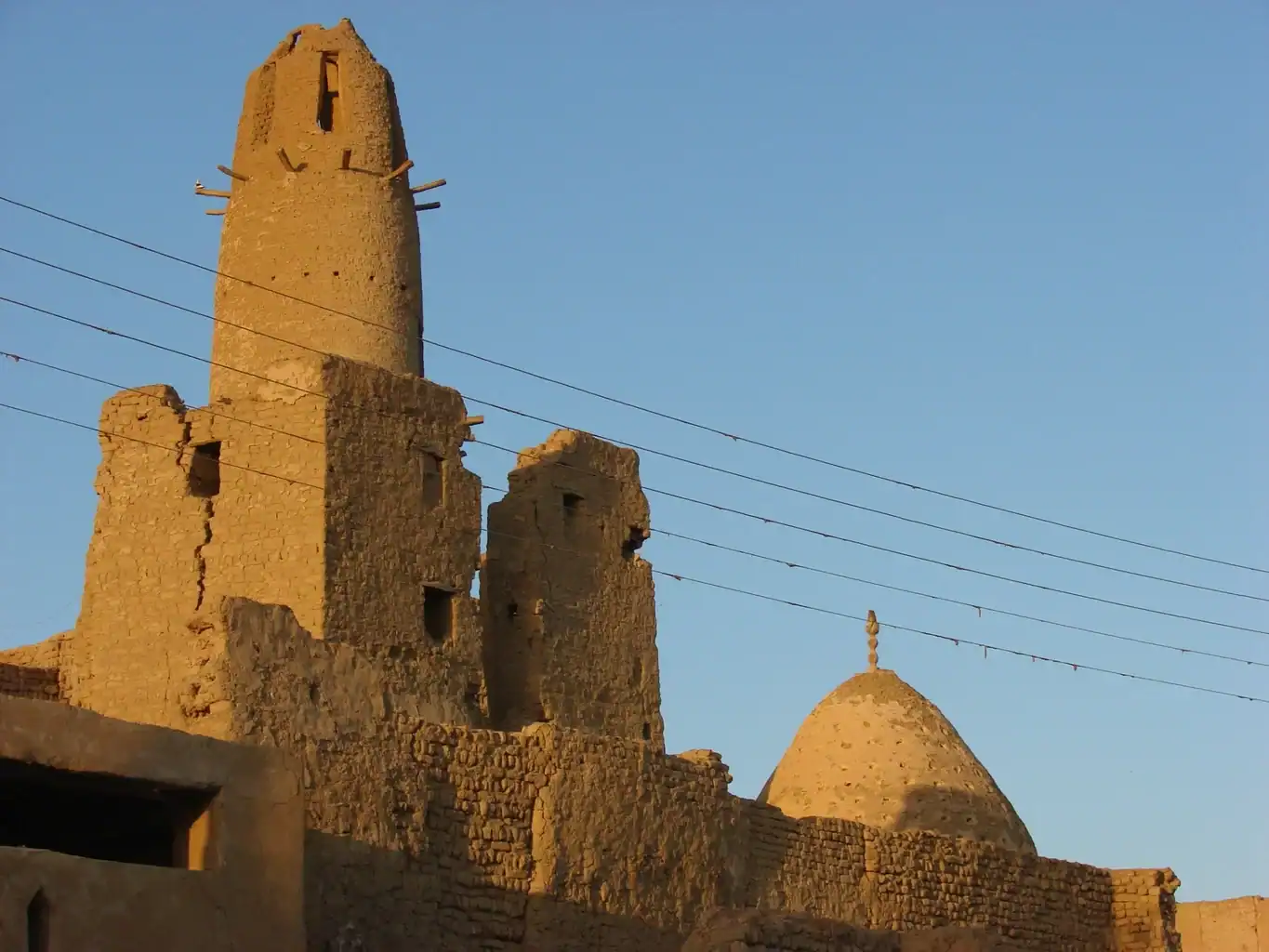 Dakhla Oasis, Qasr El Dakhla