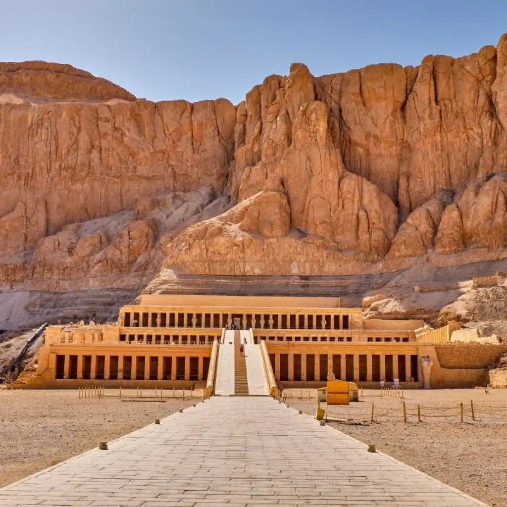 Hatshpsot temple Desert Cruise Travel
