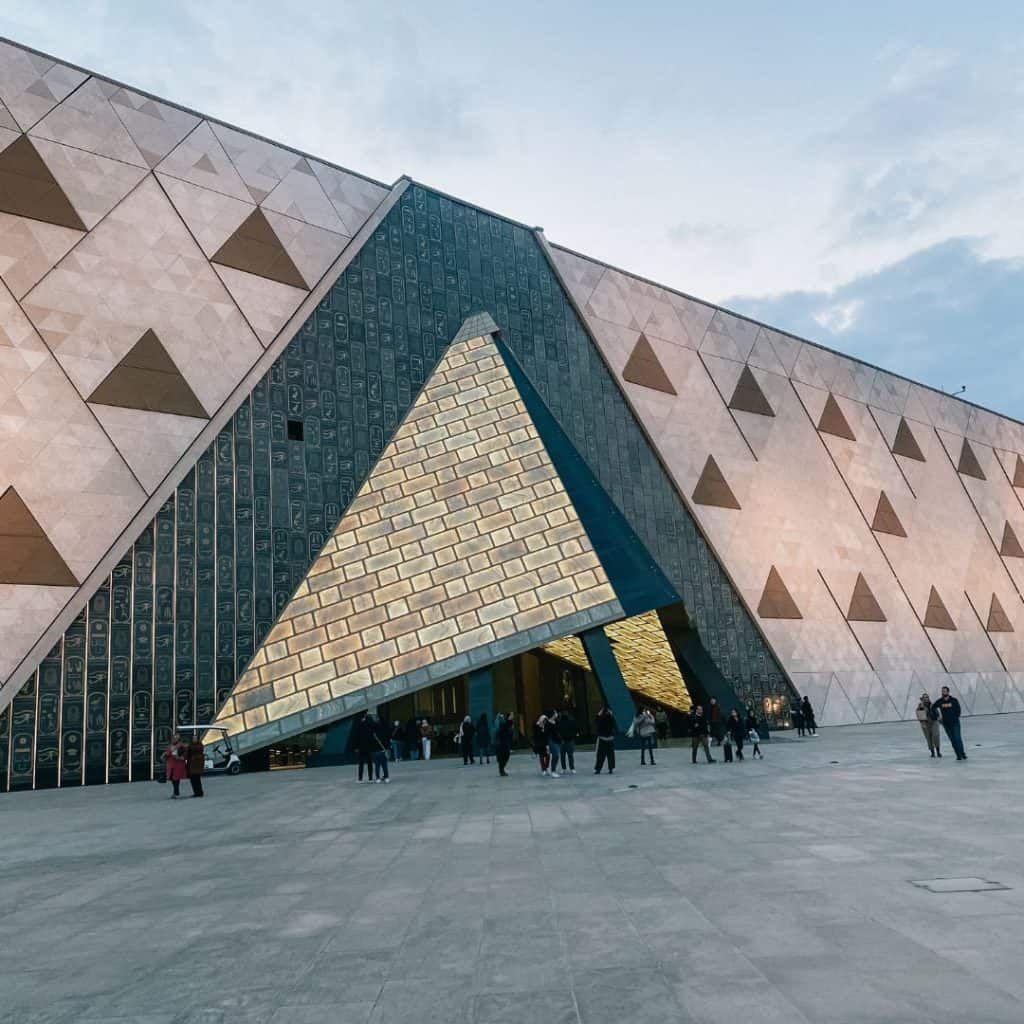 Giza Travel Guide | Explore Egypt’s Ancient Wonders & Hidden Gems 3 GEM tour of egypt