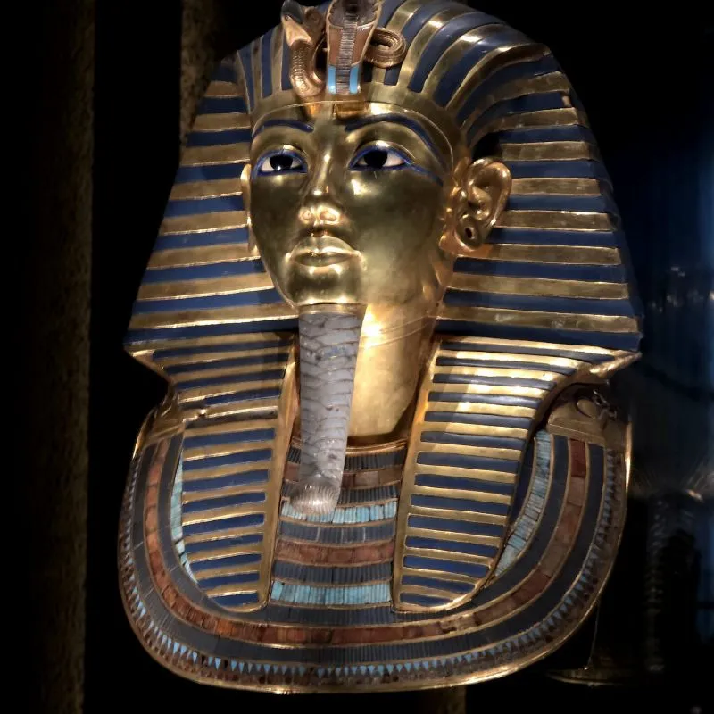 he King Tutankhamun Treasure